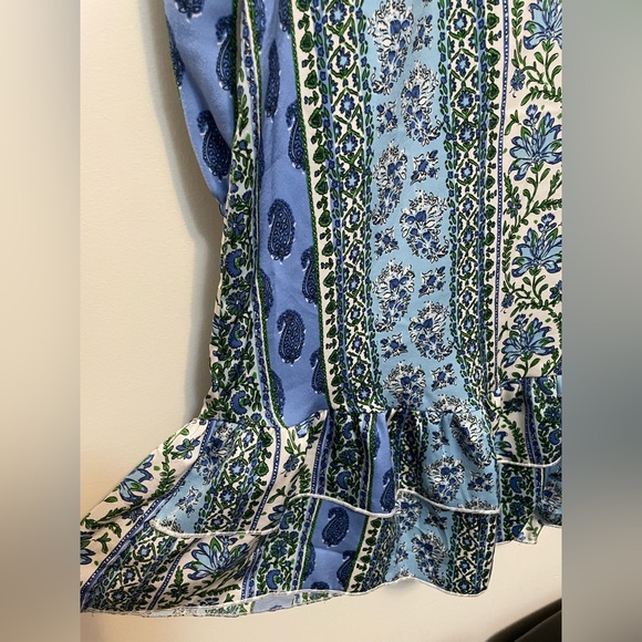 Black Tape Blue, Green, White Paisley Patchwork Rufled Hem Silk Dress - Picture 6 of 6